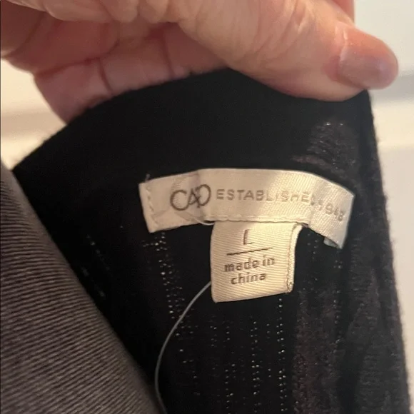 Women’s Black Long Cardigan Sweater - Picture 6 of 11